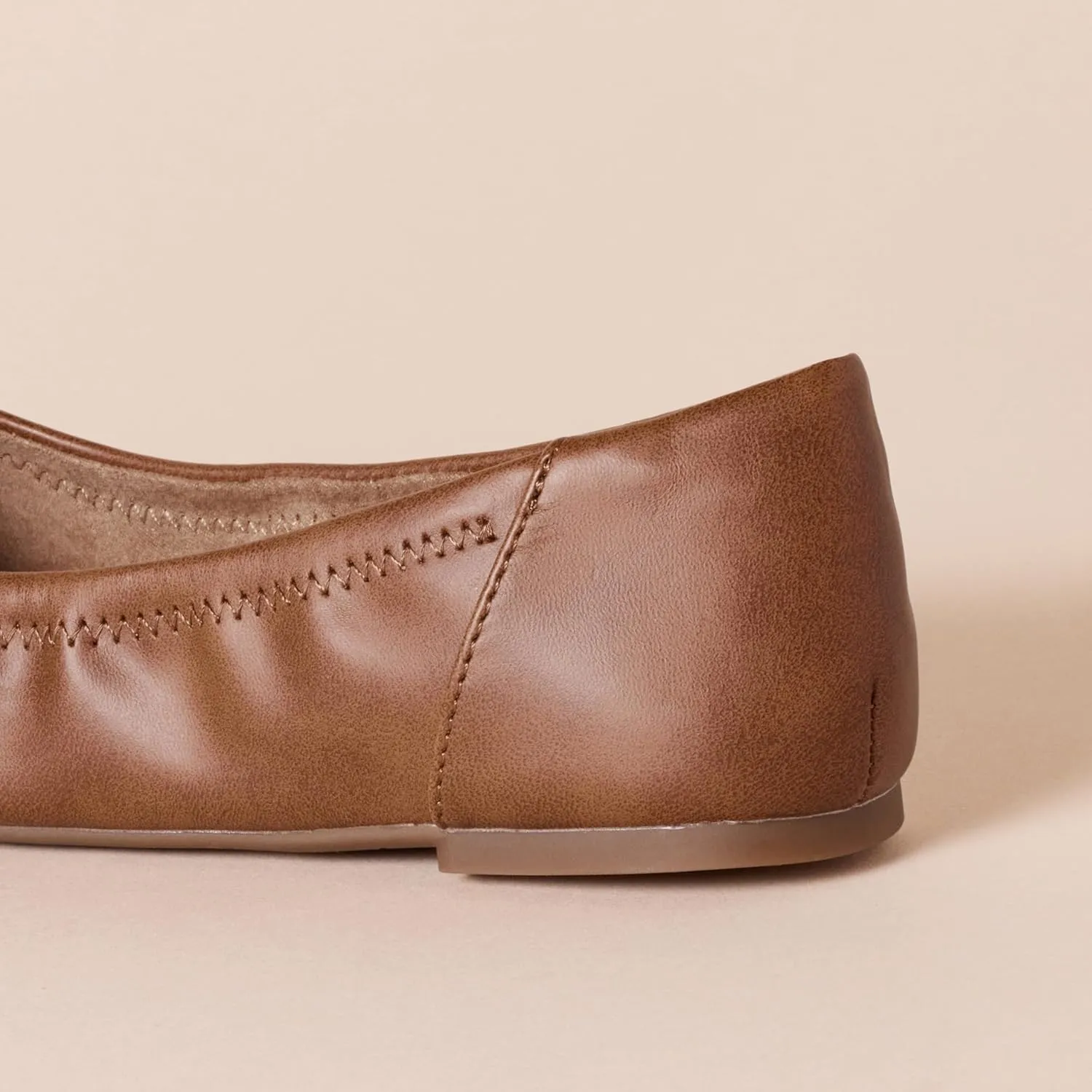 Amazon Essentials Women's Belice Slip On Ballet Flat