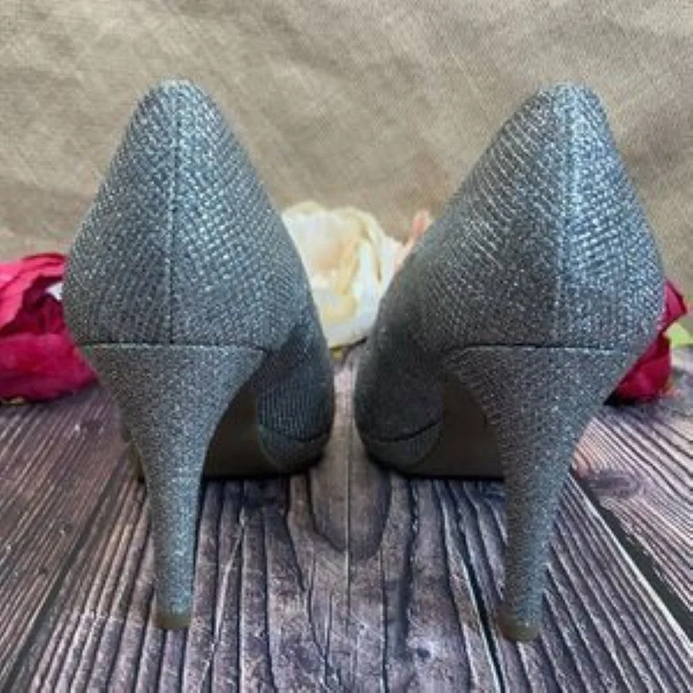 Bandolino Pewter Rainaa Peep Toe Platform Pump 8.5M