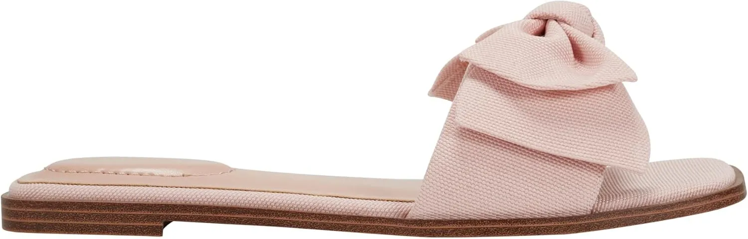 Bandolino Women's Violeta Flat Sandal