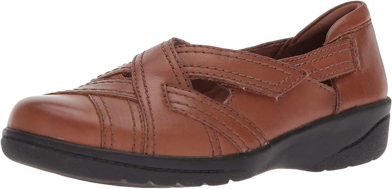 Clarks Women's Cheyn Wale Loafer