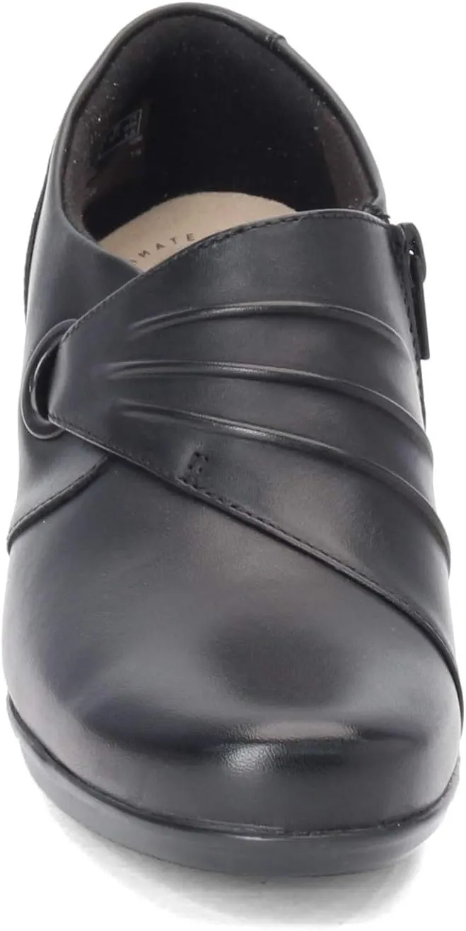 Clarks Women's Emslie Willa Loafer