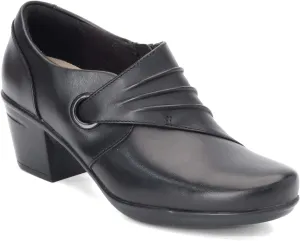 Clarks Women's Emslie Willa Loafer