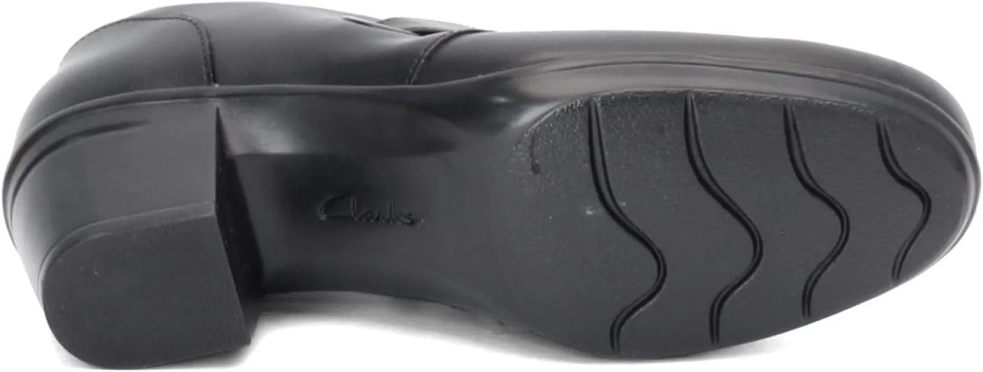 Clarks Women's Emslie Willa Loafer