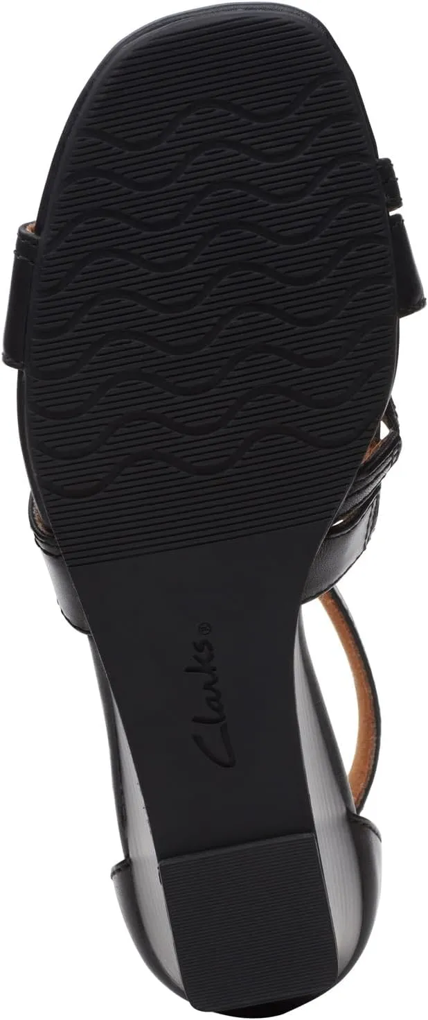 Clarks Women's Fashion Wedge Sandal
