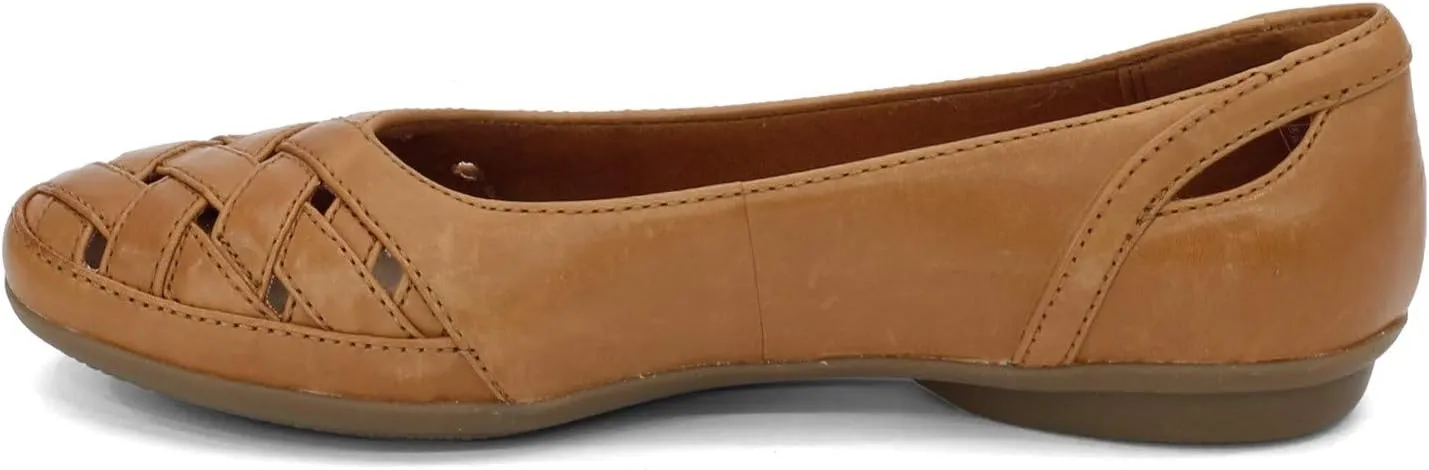 Clarks Women's Gracelin Maze Loafer Flat