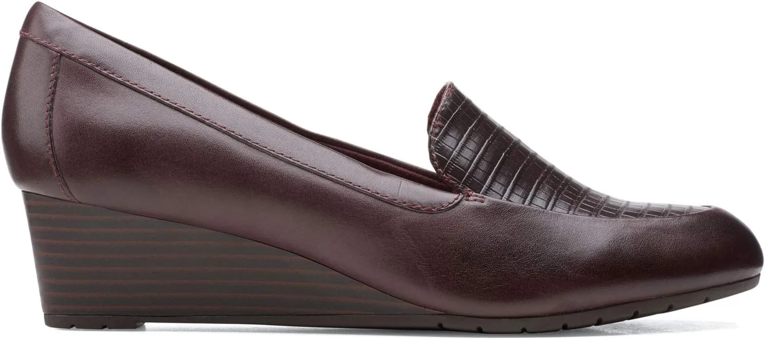 Clarks Women's Mallory Pearl Loafer