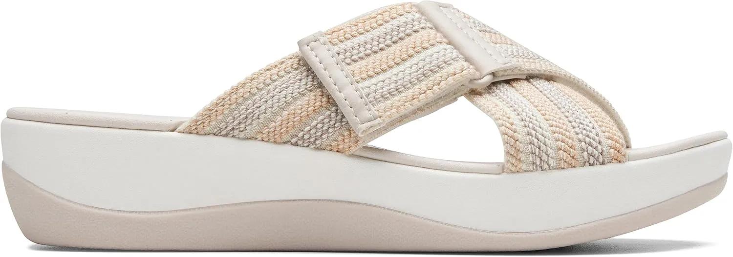 Clarks Women's Modern Sandal