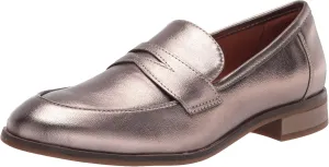 Clarks Women's Trish Rose Loafer