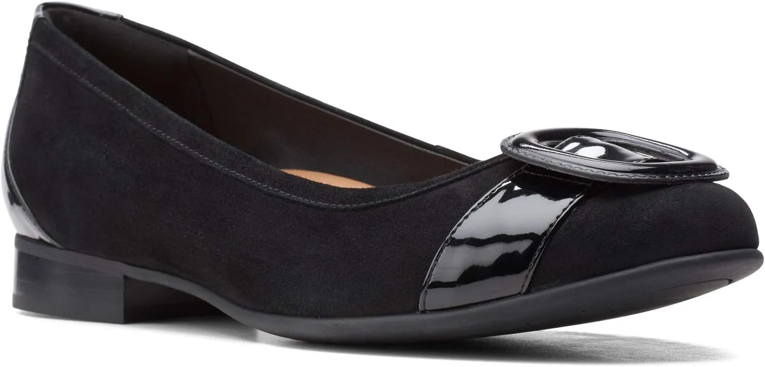 Clarks Women's Un Blush Cove Ballet Flat