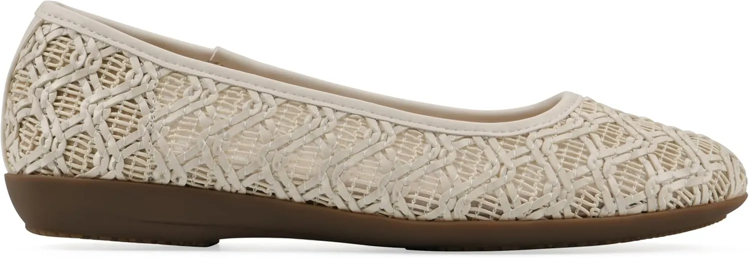 CLIFFS BY WHITE MOUNTAIN Women's Cariann Woven Ballet Flat