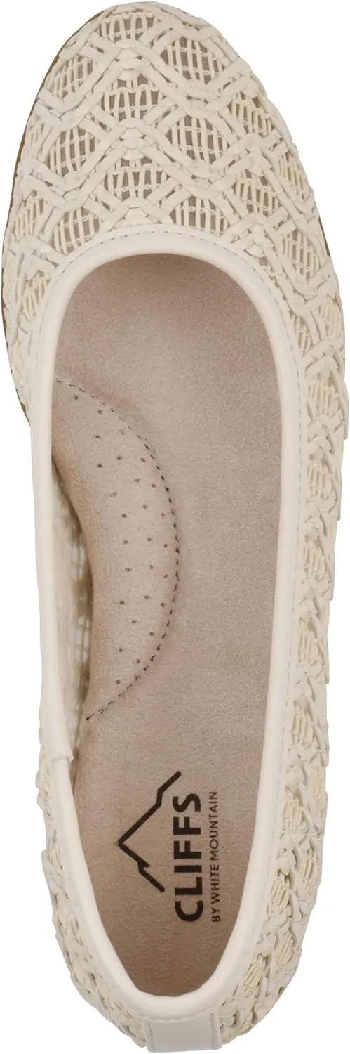 CLIFFS BY WHITE MOUNTAIN Women's Cariann Woven Ballet Flat