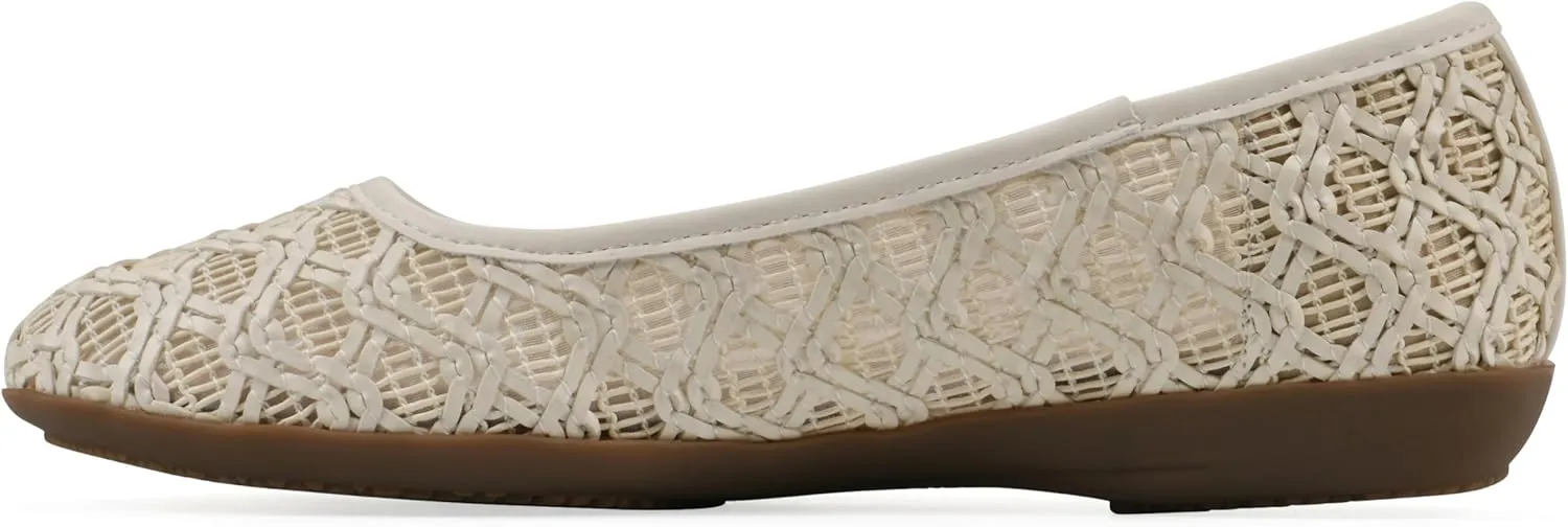 CLIFFS BY WHITE MOUNTAIN Women's Cariann Woven Ballet Flat