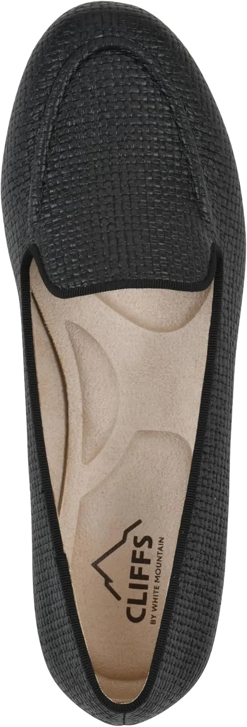CLIFFS BY WHITE MOUNTAIN Women's Gutsy Cushioned Loafer Flat