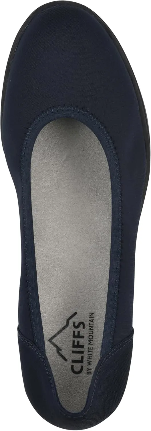 CLIFFS BY WHITE MOUNTAIN Women's Huntor Cushioned Block Heel Pump