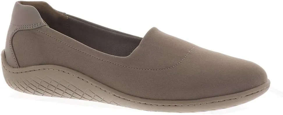 Easy Spirit Women's Gift Slip-On Flat