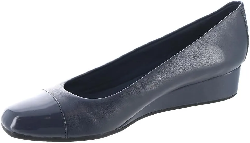 Easy Spirit Women's Gracey Low Wedge Dress Pump