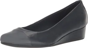 Easy Spirit Women's Gracey Low Wedge Dress Pump
