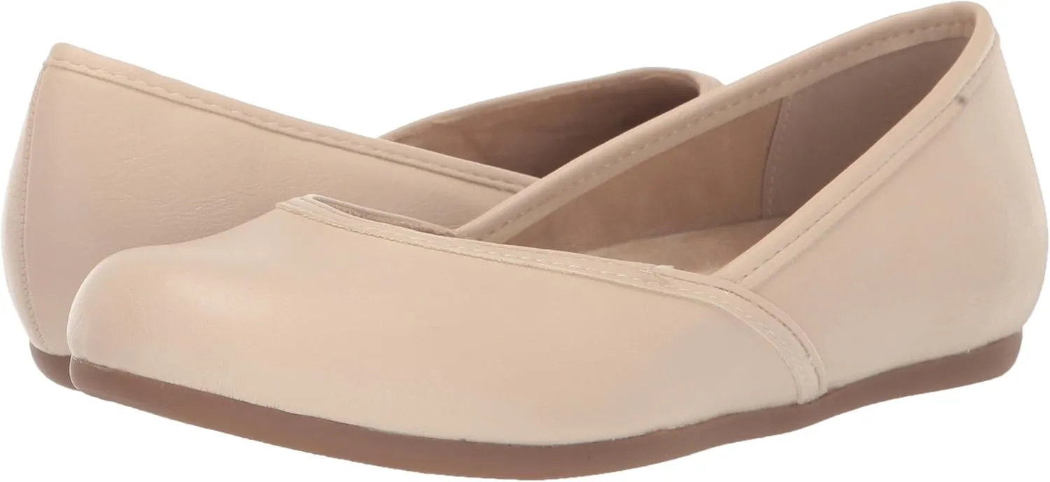 Easy Street Women's Tamar Ballet Flat