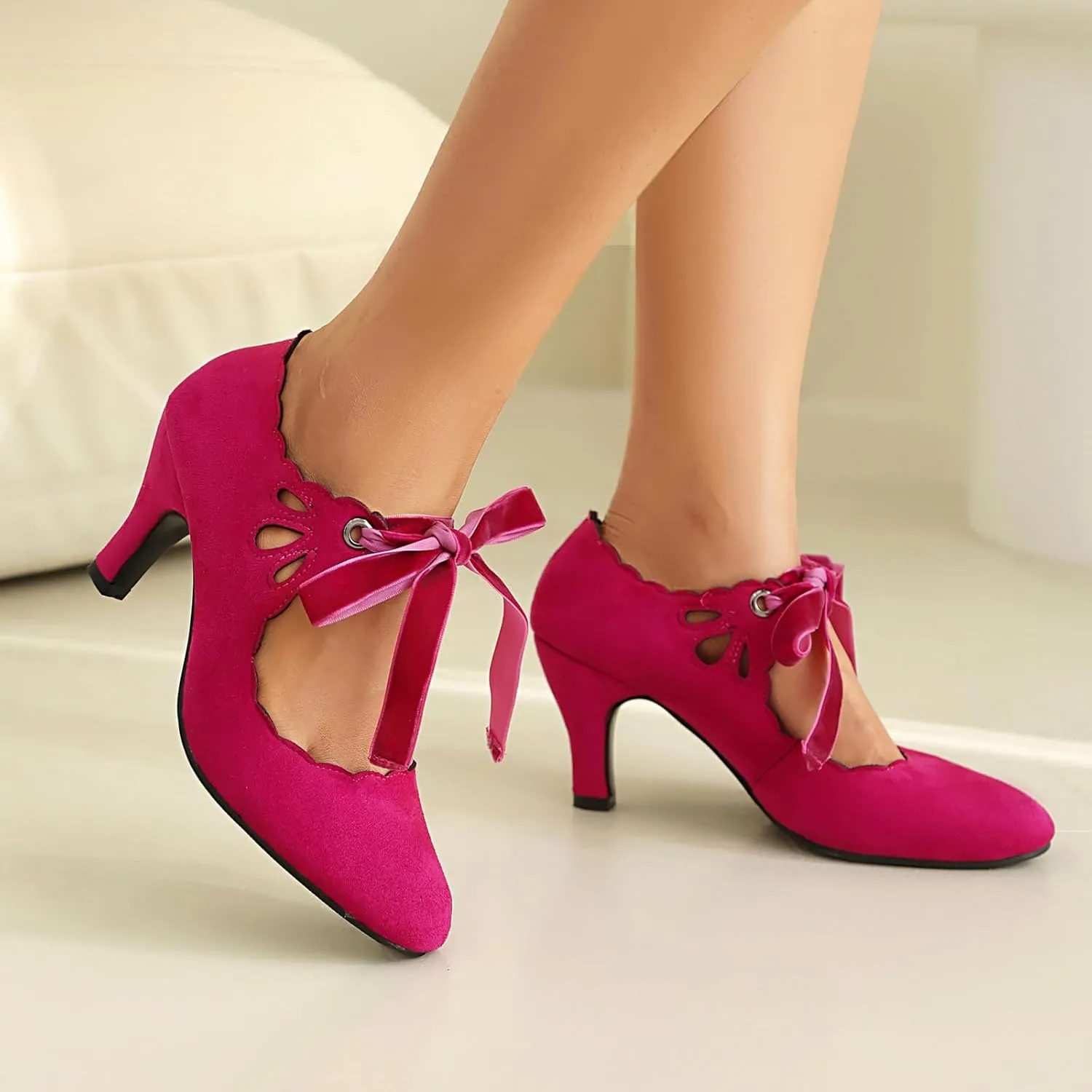 Elerhythm Women's Mary Jane Vintage Lace Up Teardrop Cut Out Close Round Toe 1920s Gatsby Heels Retro 1950s Victorian Pumps Suede Shoes
