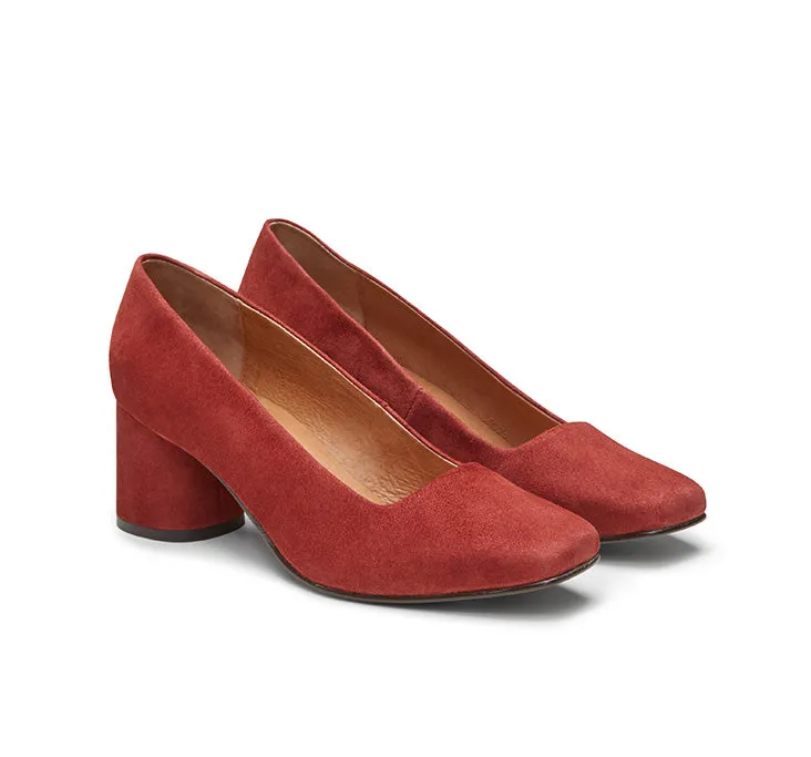 Emma Suede Pump