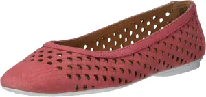 Gentle Souls by Kenneth Cole Women's Eugene Travel Woven Ballet Flat, Coral, 10