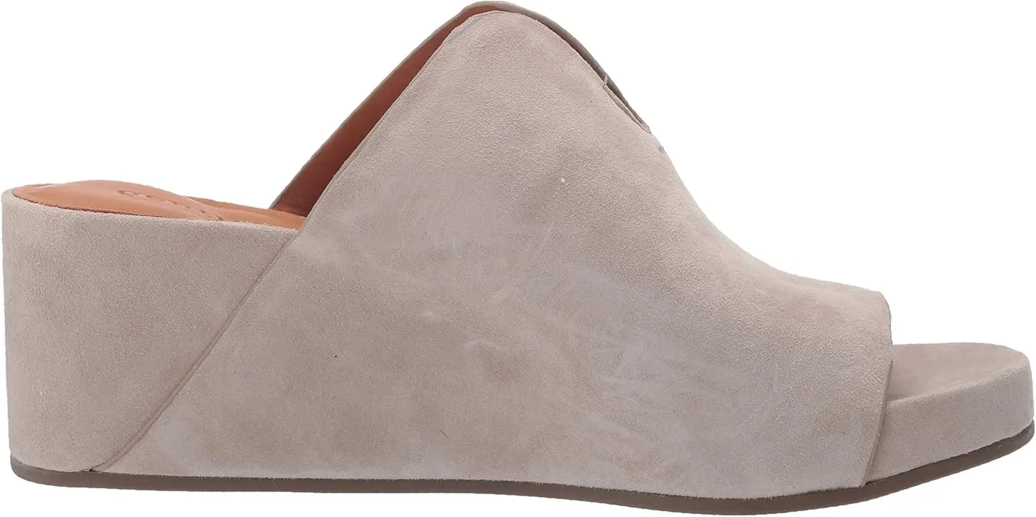 Gentle Souls by Kenneth Cole Women's Gisele 65 Mule Heeled Sandal