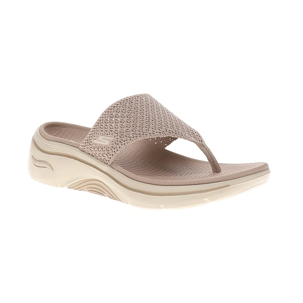 Go Walk Arch Fit 2.0 Carrie Flip Flops