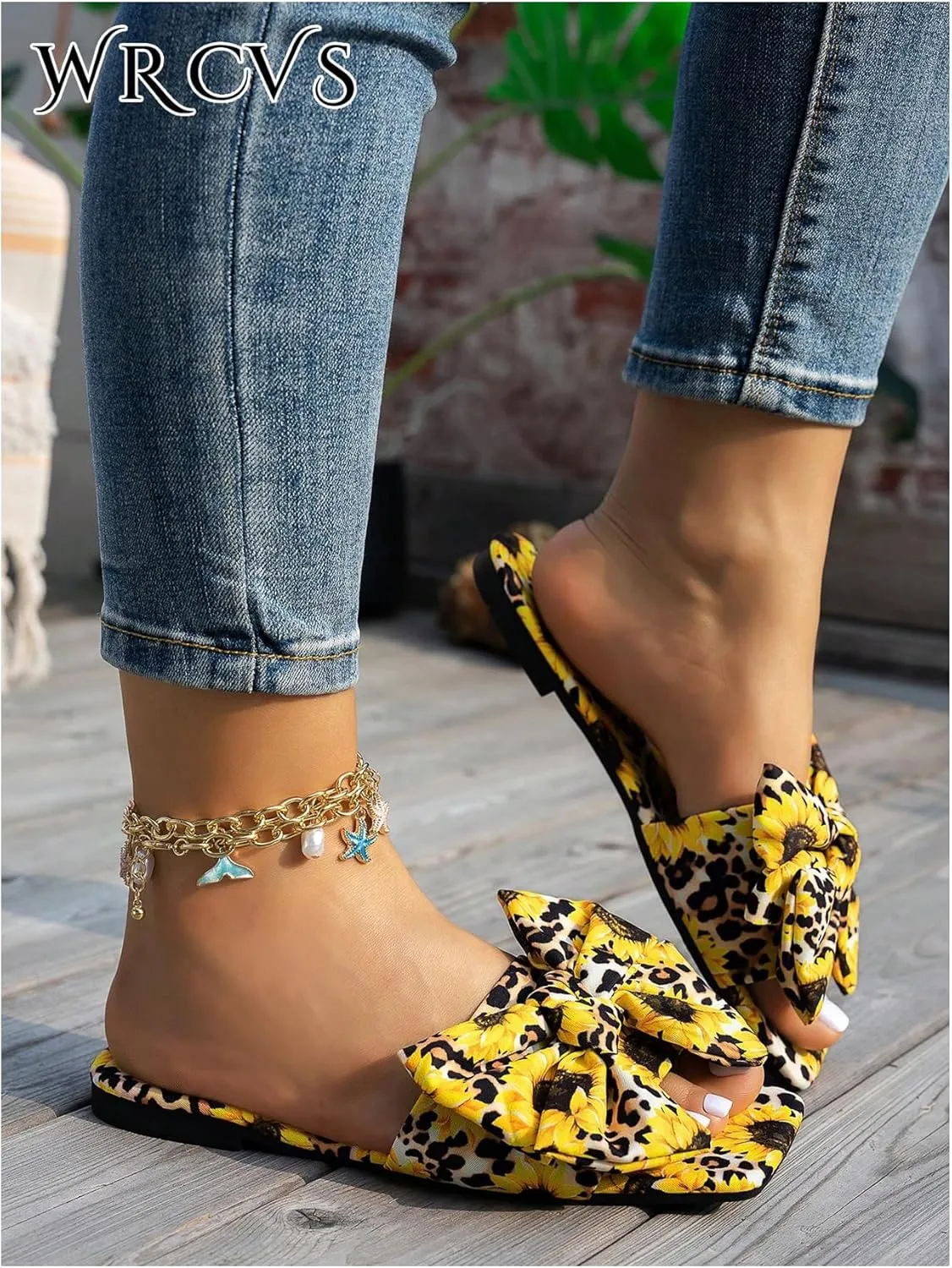 GORGLITTER Women's Bow Cute Trendy Sandals 2025 Graphic Print Dressy Open Square Toe Summer Slide Flat Sandals