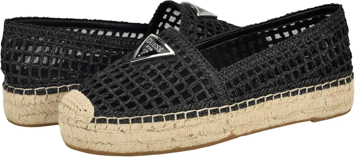 GUESS Women's Mones Ballet Flat