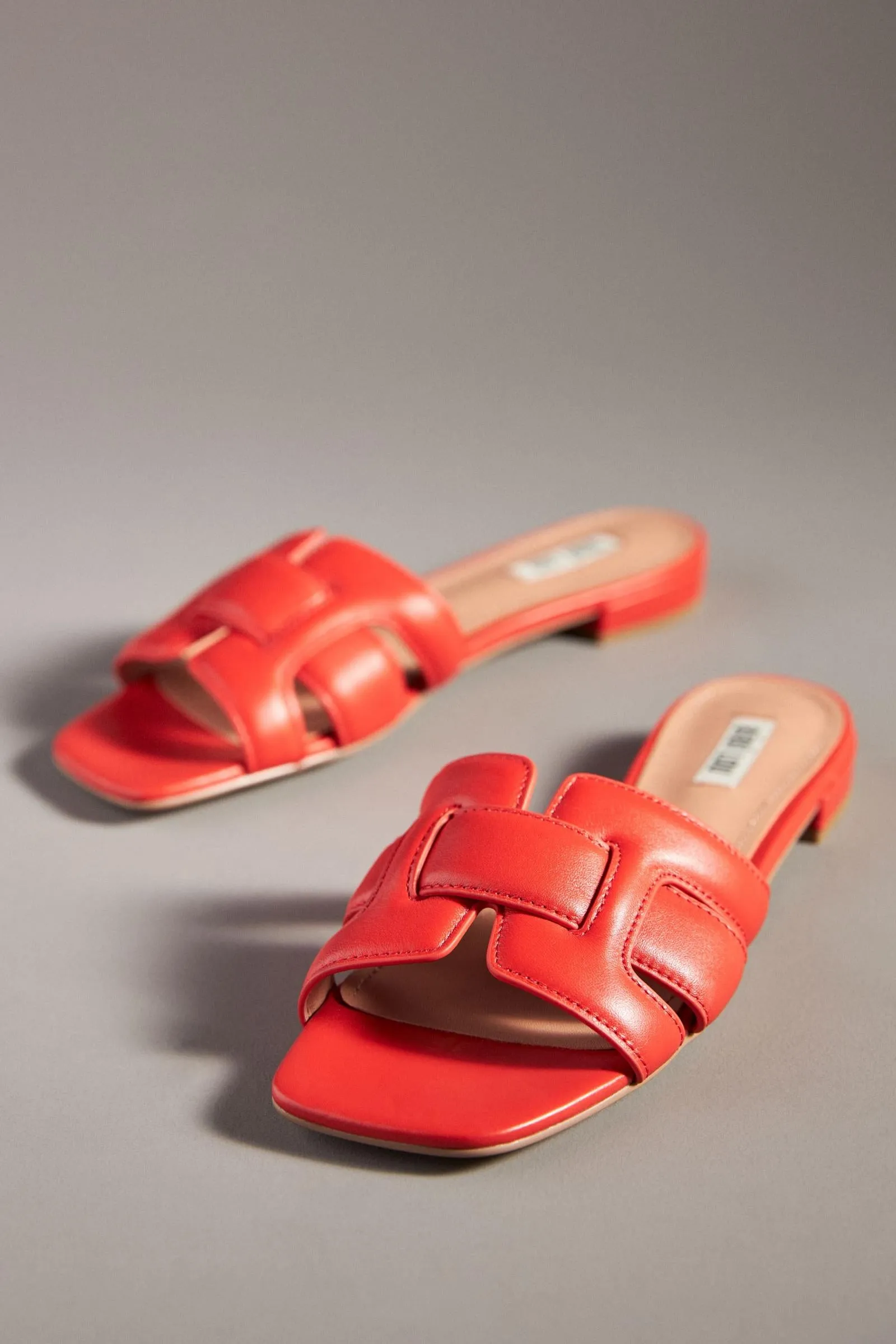 Holly Flat Sandal