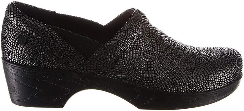 Klogs USA Women's Vista Platform Pump