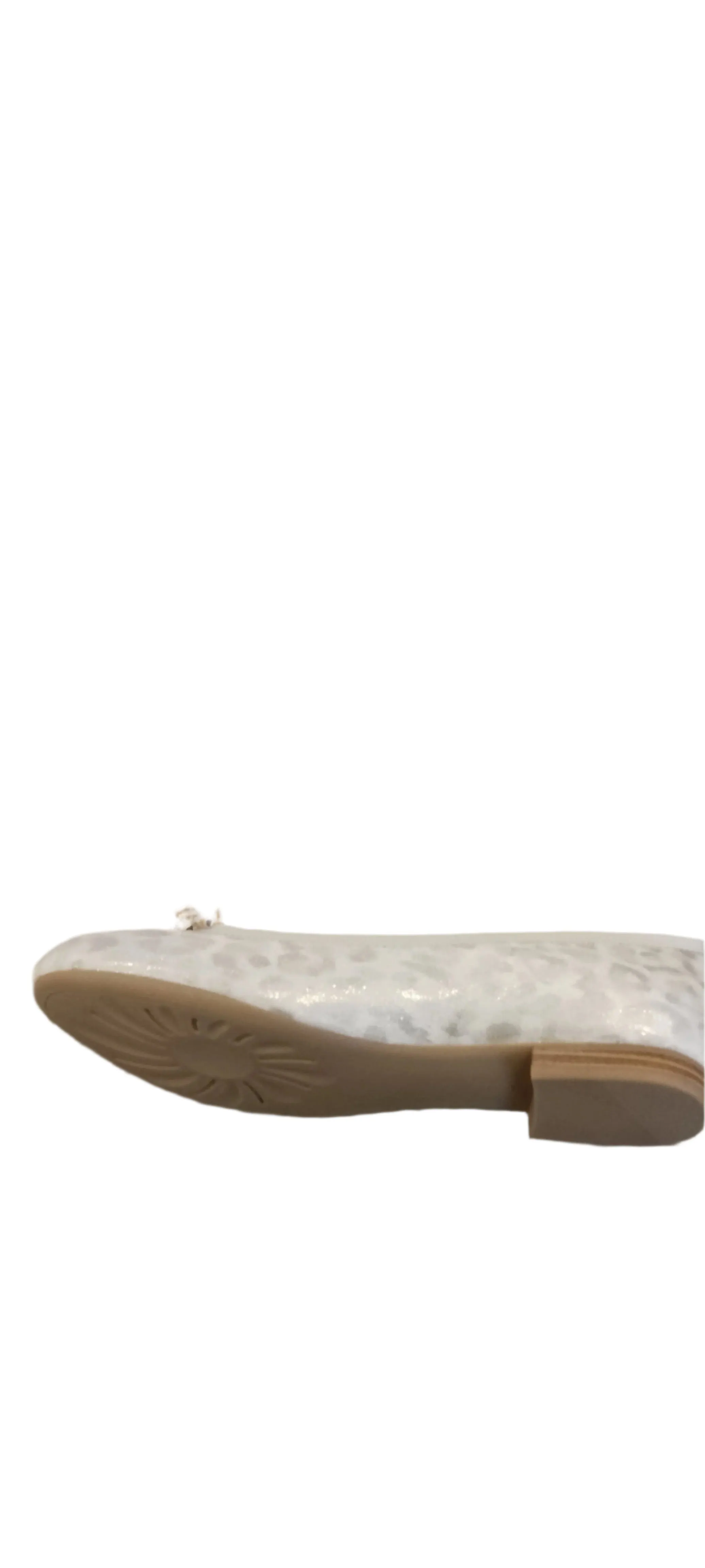 Marco Tozzi "Leo"White Ballerina Pump