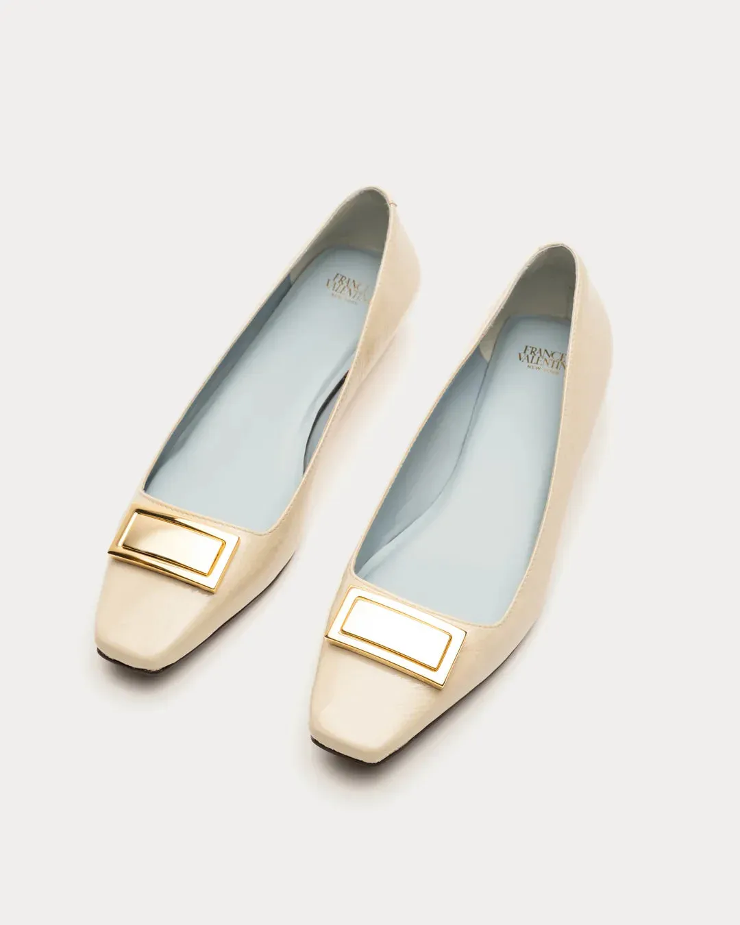 Midge Flat