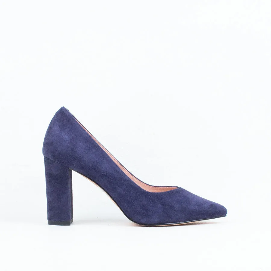 Paris Heel