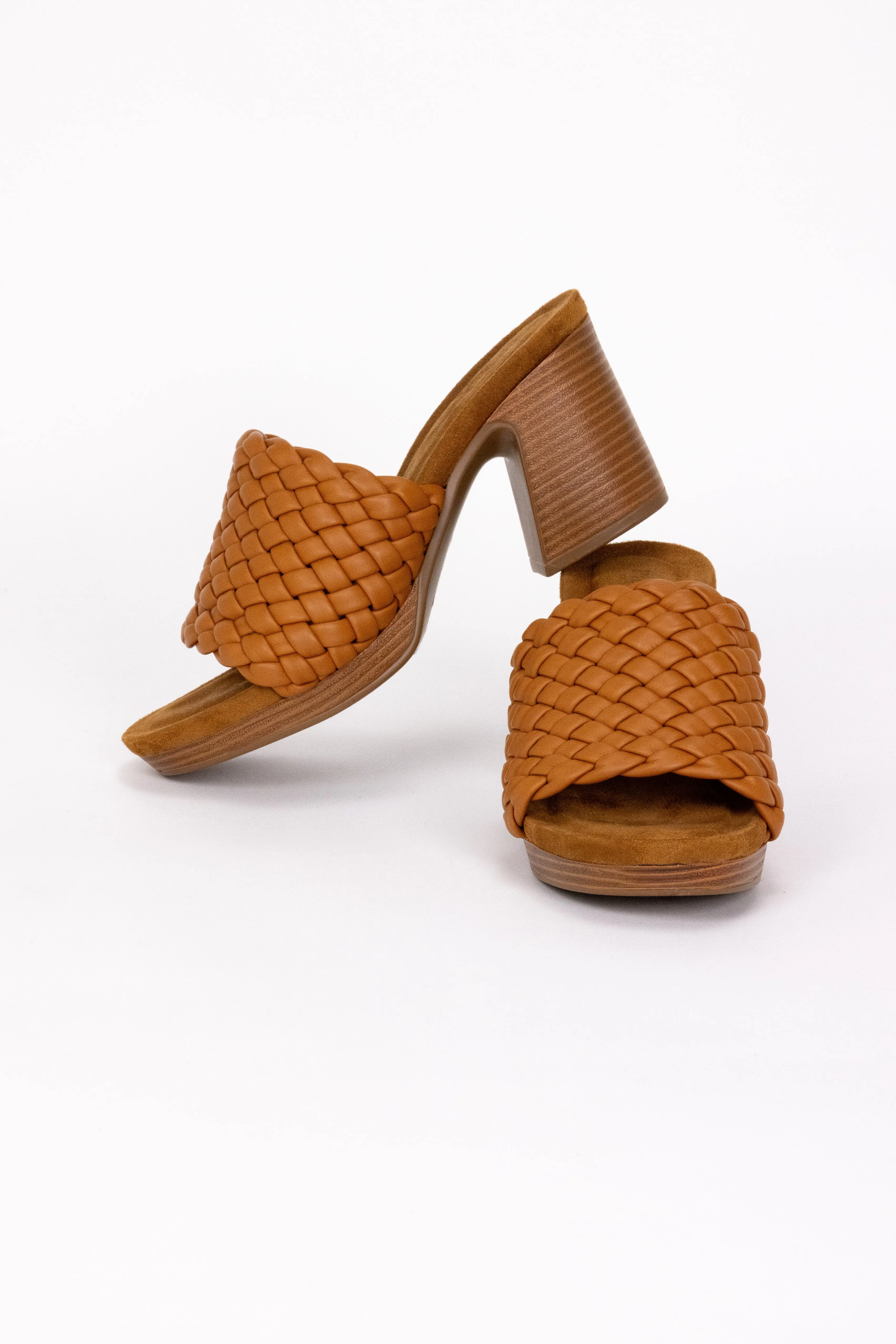 Pierre Dumas Morgen Women's Woven Mule