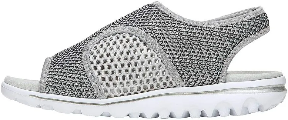 Propét Women's Travelactiv Sport Sandal