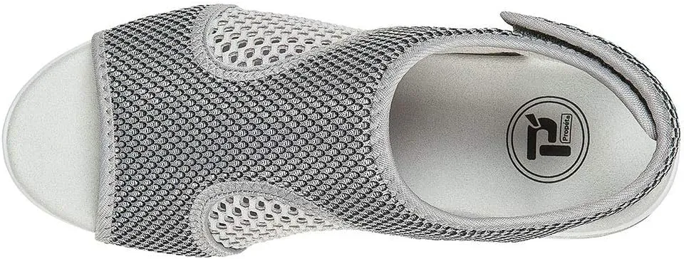 Propét Women's Travelactiv Sport Sandal