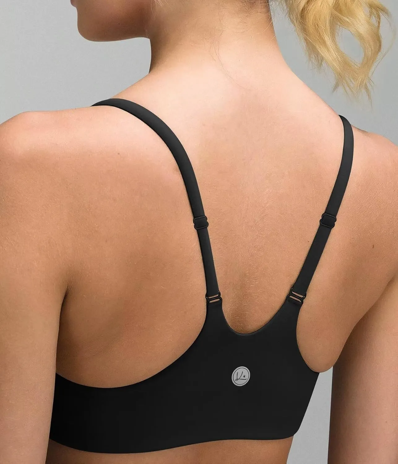 QUEENIEKE Womens Spaghetti Strap Sports Bras for Women Padded Yoga Bra Workout Wireless Crop Comfy Athletic Tops