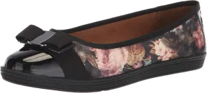 Soft Style Women's Faeth Ballet Flat