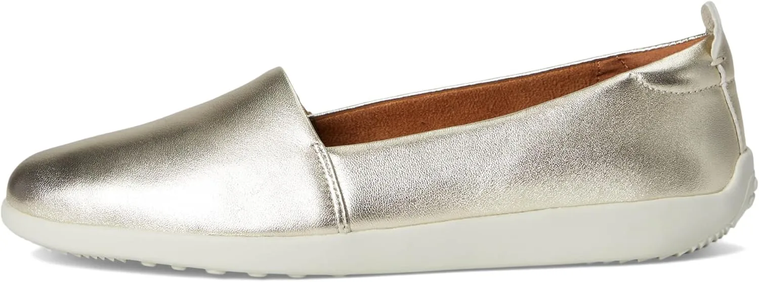 SoftWalk Women's Deva Loafer Flat