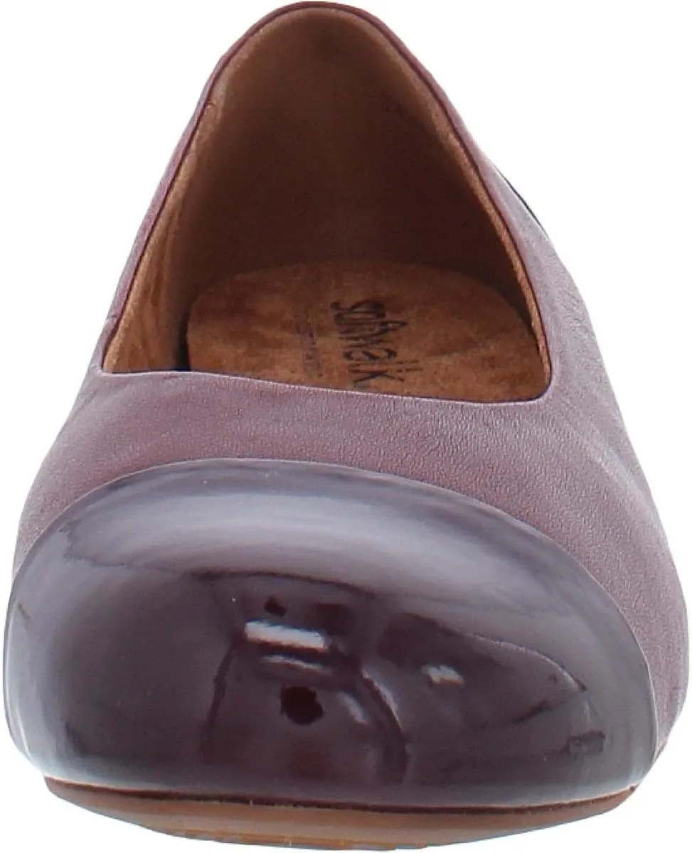 SoftWalk Women's Sonoma Cap Toe Ballet Flat