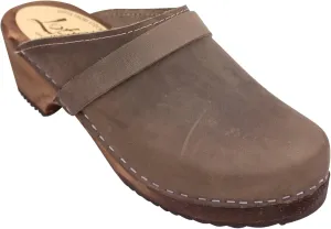 Swedish Classic Clog Mule for Women | Low Heel Slip-on Wooden Plataform Clogs Handmade in Sweden | Alder Wood Base and Oiled Nubuck Leather I Taupe