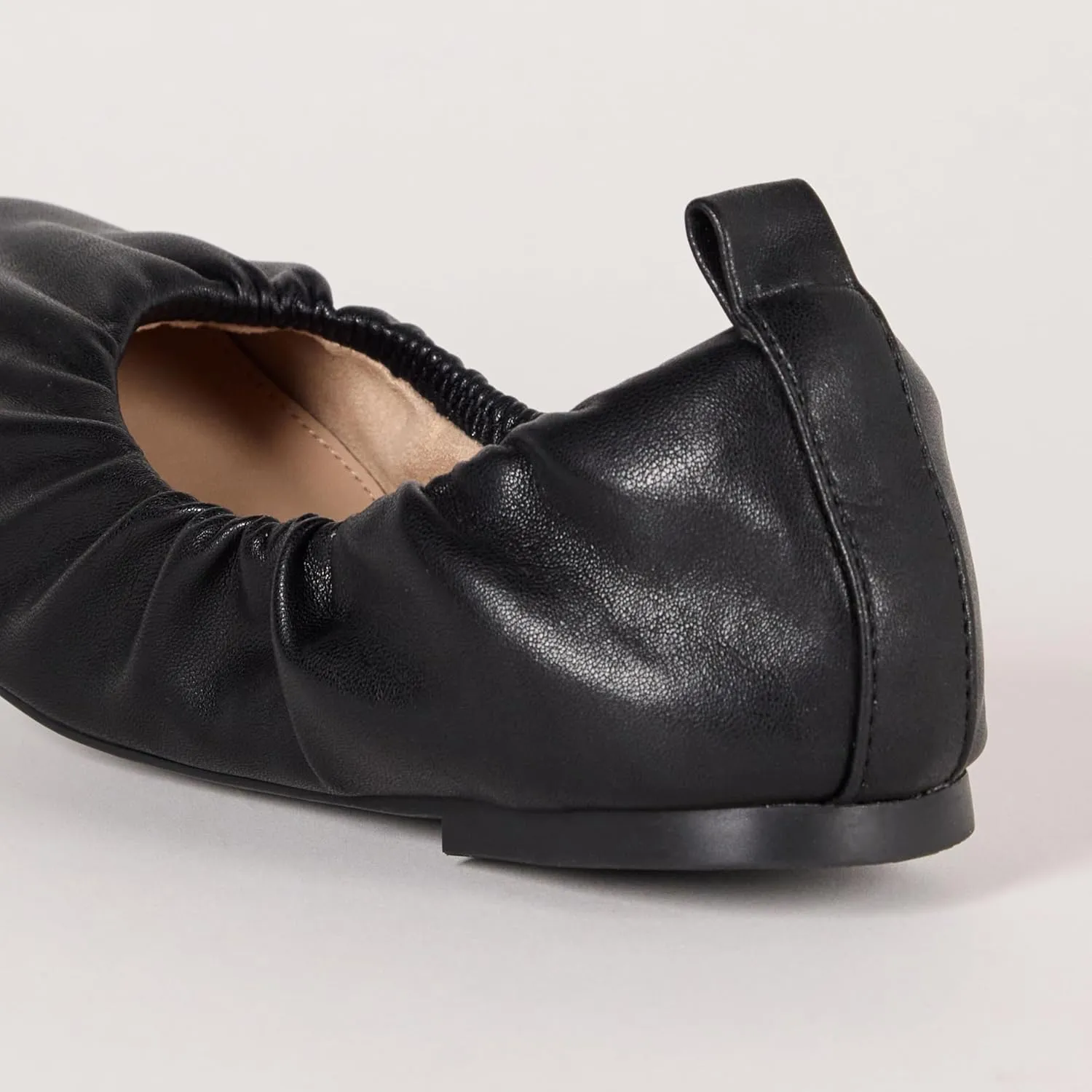The Drop Women's Paige Scrunch Ballet Flat