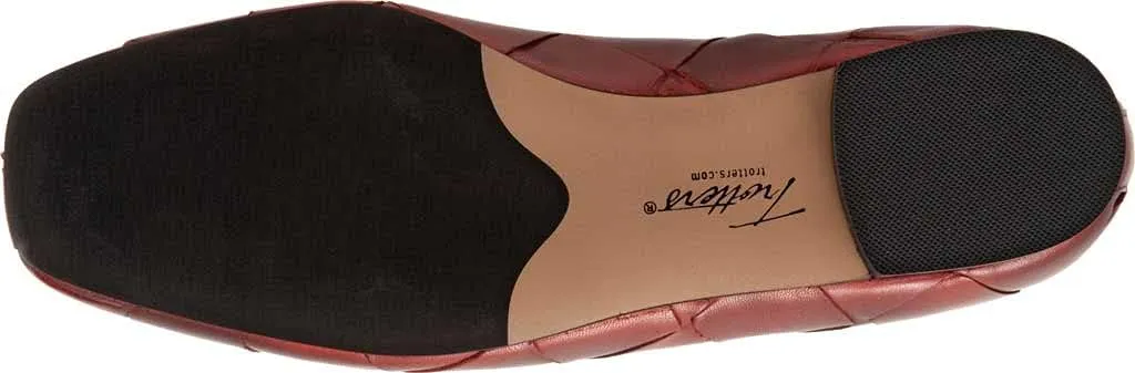 Trotters Women's Ballet Flat