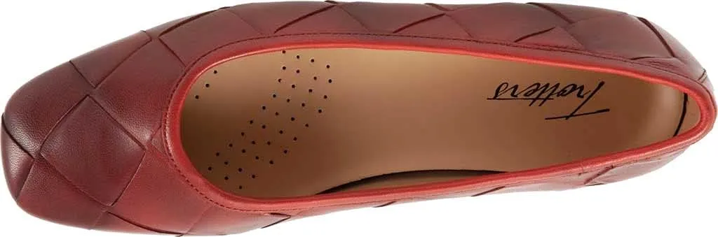 Trotters Women's Ballet Flat