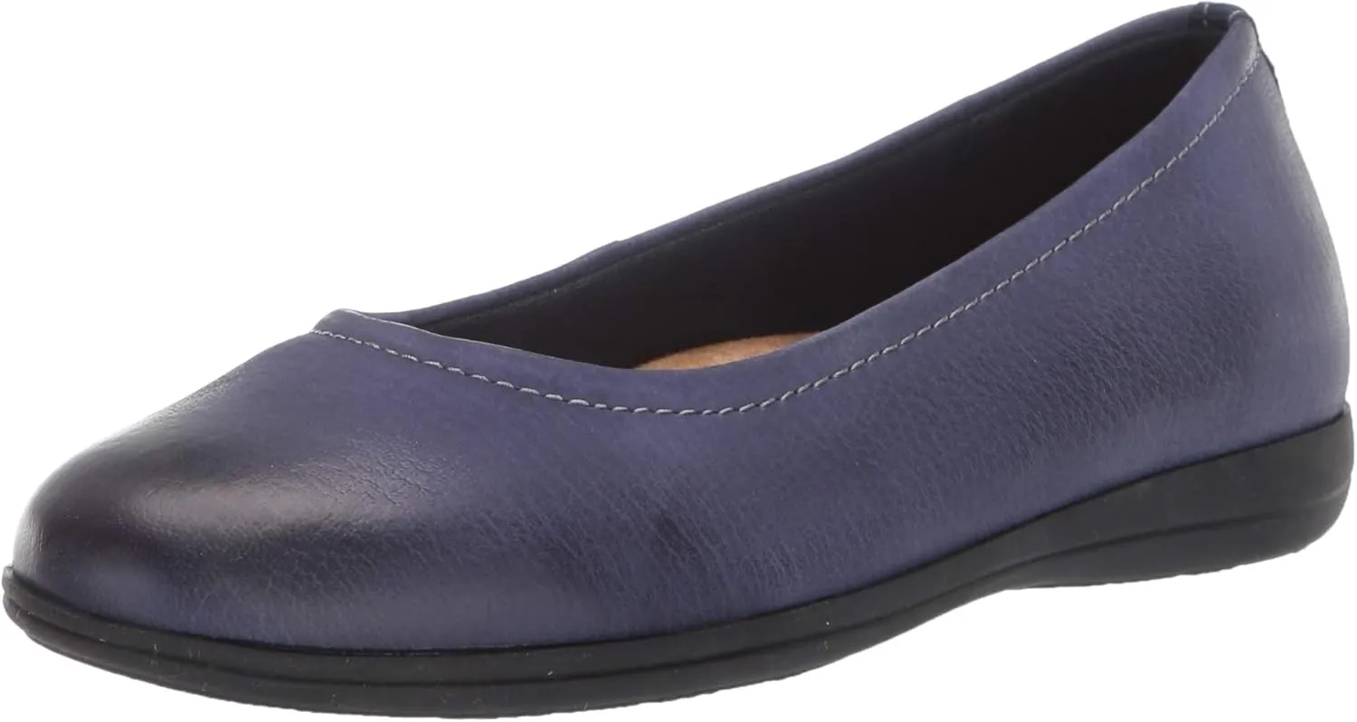 Trotters Women's Darcey Ballet Flat