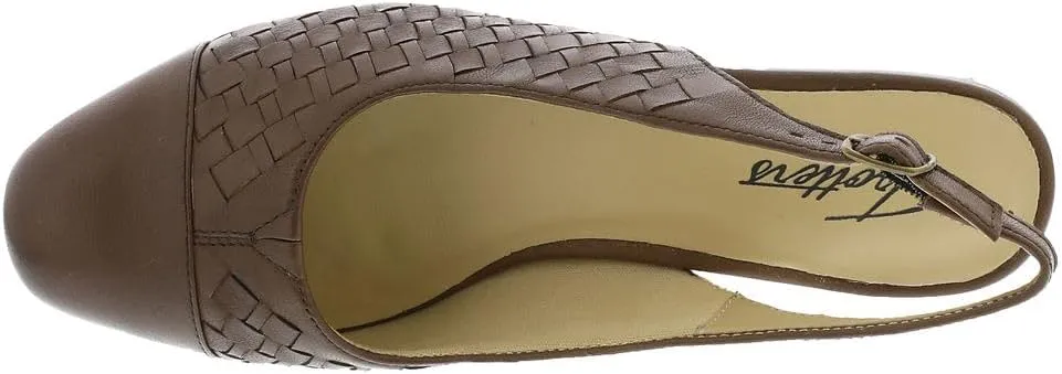 Trotters Women's DEA Woven Pump