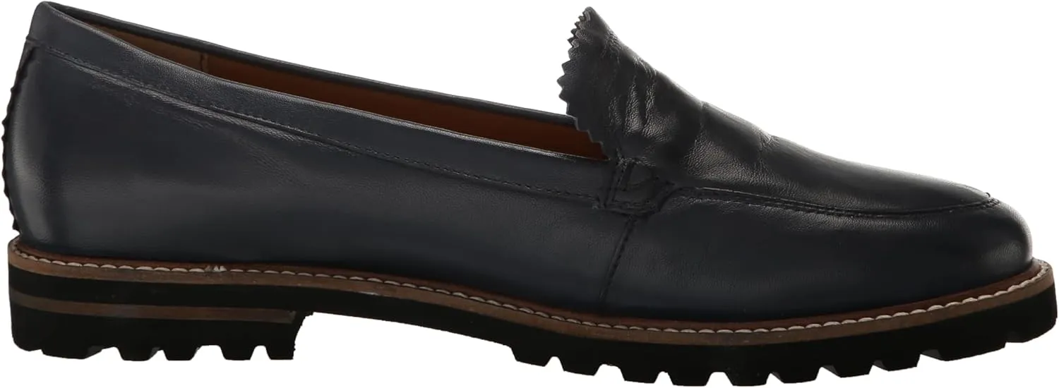 Trotters Women's Fayth Loafer Flat