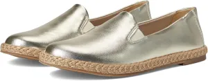 Trotters Women's Poppy Loafer Flat