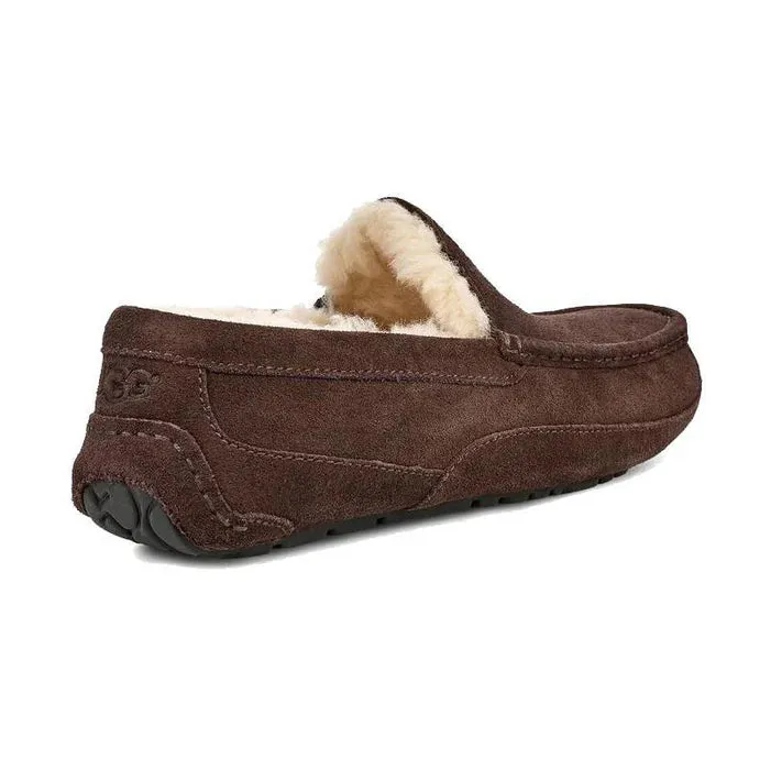 UGG Men's Ascot Suede Slipper